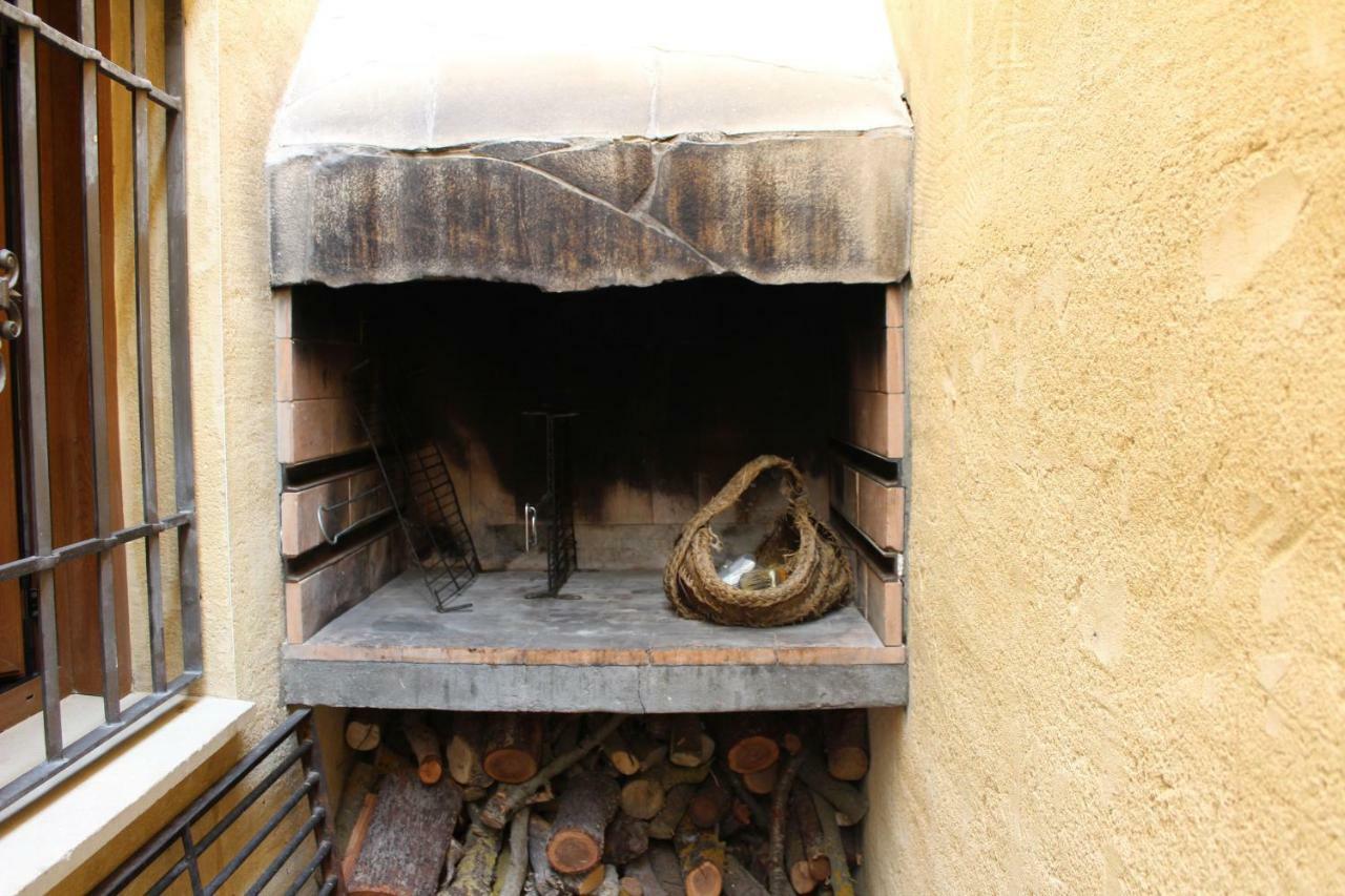 Casa Rural Los Montones Carcelen Ngoại thất bức ảnh
